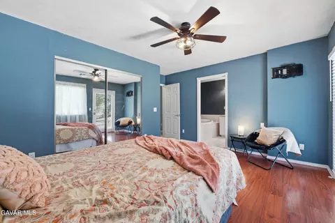 Bedroom - 26001 Cumberland Rd, Tehachapi, CA 93561 photo 4 of 4