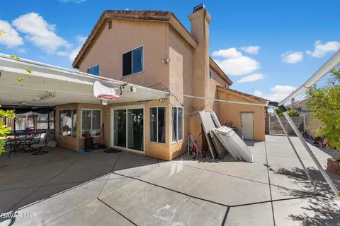 Exterior - 37745 49th St, Palmdale, CA 93552 photo 6 of 7