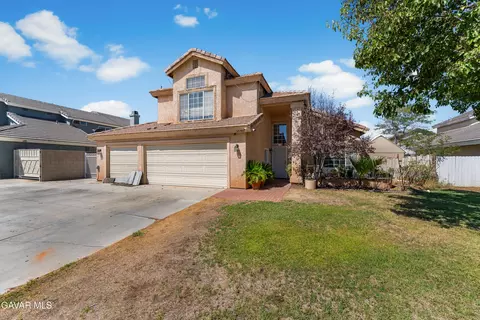 Exterior - 37745 49th St, Palmdale, CA 93552 photo 3 of 7