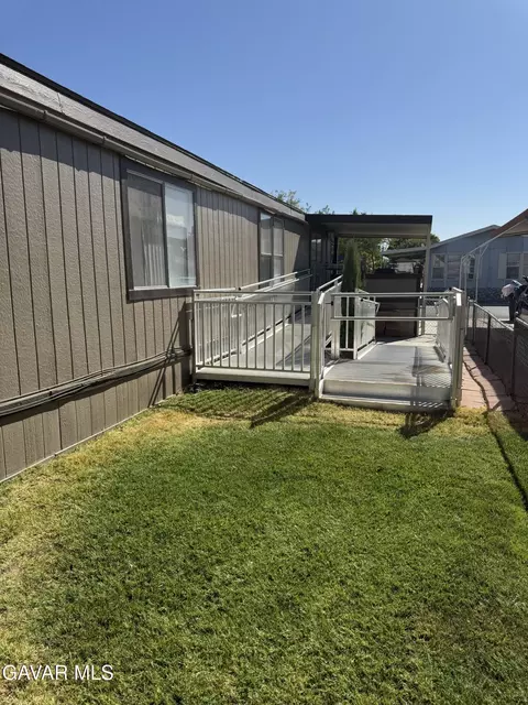 Exterior - 45111 25th St #SPC 25, Lancaster, CA 93535 photo 2 of 6