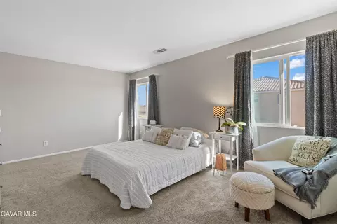 Bedroom - 45064 18th St, Lancaster, CA 93535 photo 2 of 6