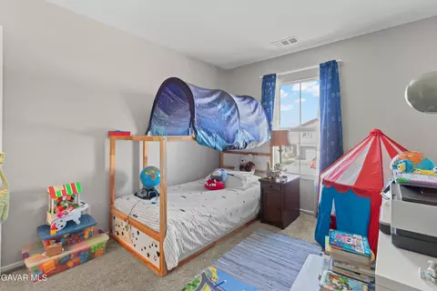 Bedroom - 45064 18th St, Lancaster, CA 93535 photo 6 of 6