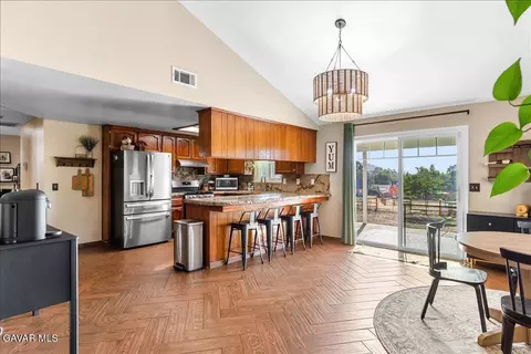 Kitchen - 17741 Churchill St, Tehachapi, CA 93561 photo 6 of 6