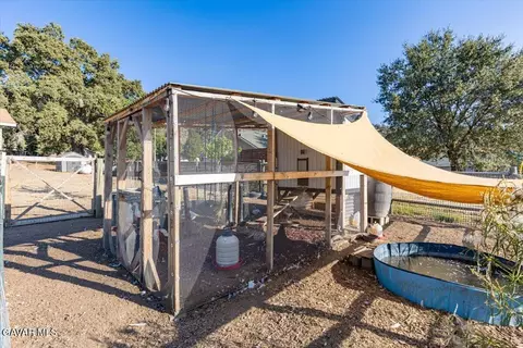 Exterior - 17741 Churchill St, Tehachapi, CA 93561 photo 8 of 12