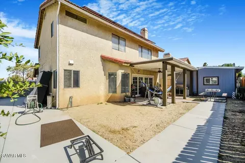 Exterior - 37913 53rd St, Palmdale, CA 93552 photo 2 of 6