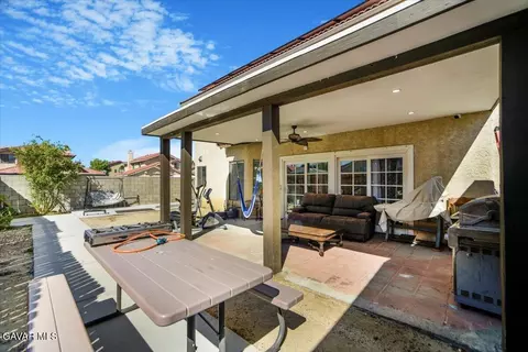 Exterior - 37913 53rd St, Palmdale, CA 93552 photo 3 of 6