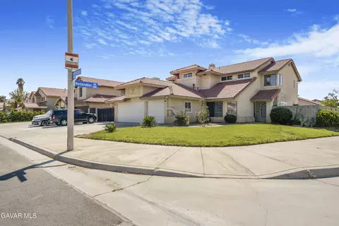 Exterior - 37913 53rd St, Palmdale, CA 93552 photo 1 of 6