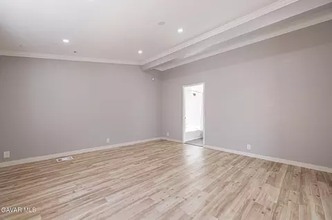 Living - 510 E Soledad Pass Rd, Palmdale, CA 93550 photo 10 of 11