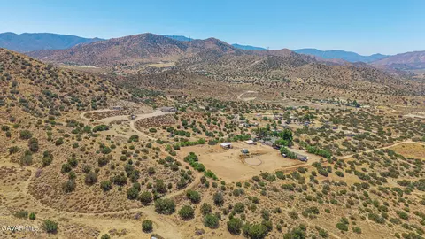 View/Area - 510 E Soledad Pass Rd, Palmdale, CA 93550 photo 8 of 9
