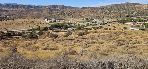 hypotenuse road, Acton, CA 93510 photo 6