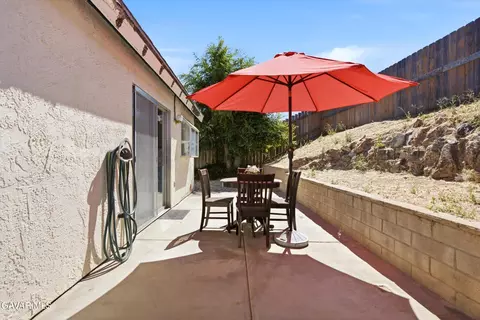 Exterior - 206 Meadowbrook Ct, Tehachapi, CA 93561 photo 5 of 7
