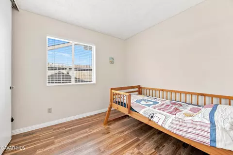 Bedroom - 206 Meadowbrook Ct, Tehachapi, CA 93561 photo 3 of 3