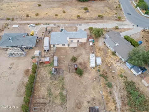 View/Area - 40906 E 159th St, Lake Los Angeles, CA 93535 photo 2 of 5