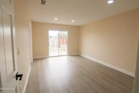 Living - 40906 E 159th St, Lake Los Angeles, CA 93535 photo 4 of 6