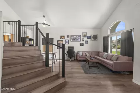 Living - 42450 W 56th St, Lancaster, CA 93536 photo 1 of 5