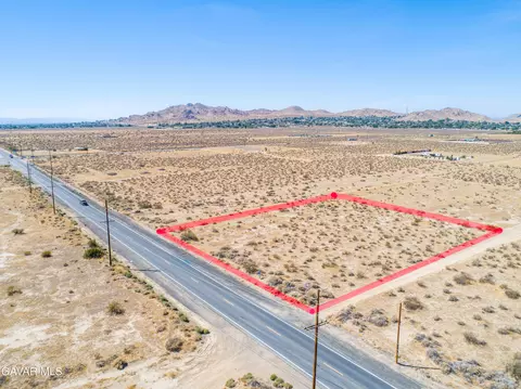 172 E Palmdale Blvd, Palmdale, CA 93550 photo 9
