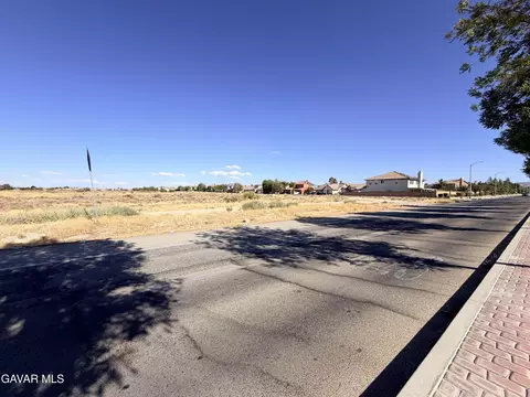 40 Th Ste Vic Avenue J8 Ste, Lancaster, CA 93535 photo 21