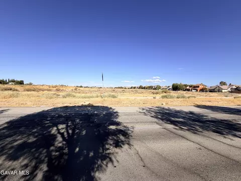 40 Th Ste Vic Avenue J8 Ste, Lancaster, CA 93535 photo 22