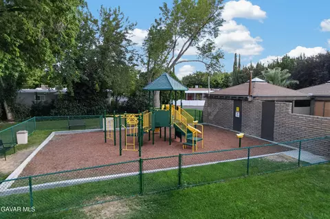 Exterior - 43850 E 20th St #83, Lancaster, CA 93535 photo 3 of 3