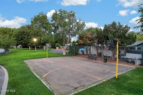 Other - 43850 E 20th St #83, Lancaster, CA 93535 photo 5 of 7