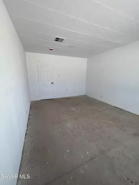 Other - 6555 E Ave H, Lancaster, CA 93535 photo 10 of 22