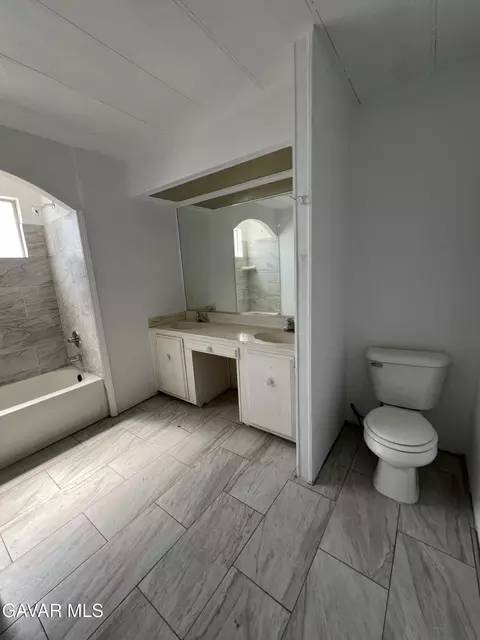 Bath - 6555 E Ave H, Lancaster, CA 93535 photo 6 of 6