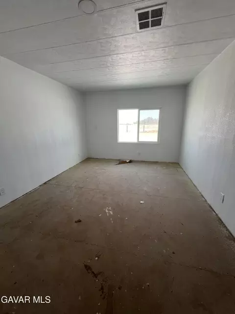 Bedroom - 6555 E Ave H, Lancaster, CA 93535 photo 5 of 9