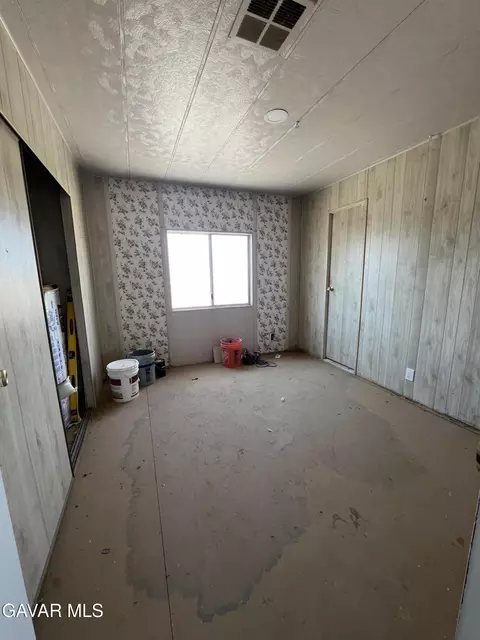 Bedroom - 6555 E Ave H, Lancaster, CA 93535 photo 7 of 9