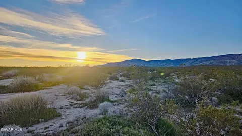 Rose Avenue, Mojave, CA 93501 photo 3