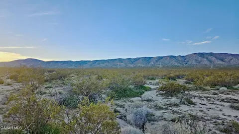 Rose Avenue, Mojave, CA 93501 photo 4
