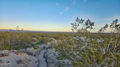 Rose Avenue, Mojave, CA 93501 photo 9