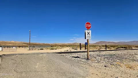 Cholla Rd, Cantil, CA 93519 photo 13