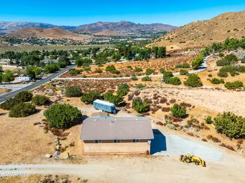 View/Area - 31840 Cedarcroft Rd, Acton, CA 93510 photo 4 of 7