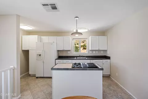 Kitchen - 31840 Cedarcroft Rd, Acton, CA 93510 photo 1 of 4