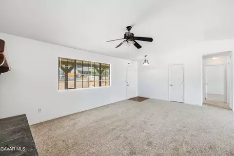 Living - 39514 E 167th St, Palmdale, CA 93591 photo 3 of 3