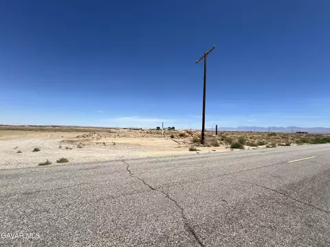 E 50th Street, Lancaster, CA 93535 photo 5