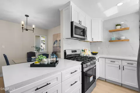 Kitchen - 512 E Lingard St, Lancaster, CA 93535 photo 3 of 6