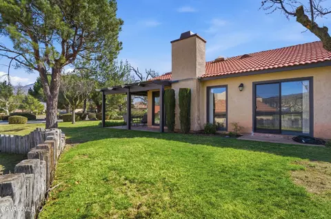 Exterior - 28881 Shannon Ct #27, Tehachapi, CA 93561 photo 2 of 4