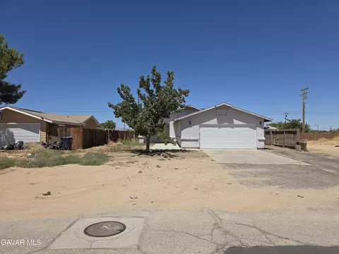 7413 Xavier Ave, California City, CA 93505