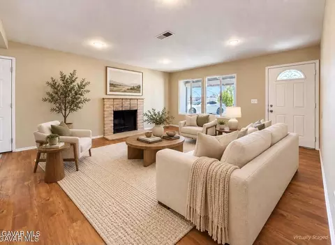 Living - 40205 E 162nd St, Palmdale, CA 93591 photo 2 of 2