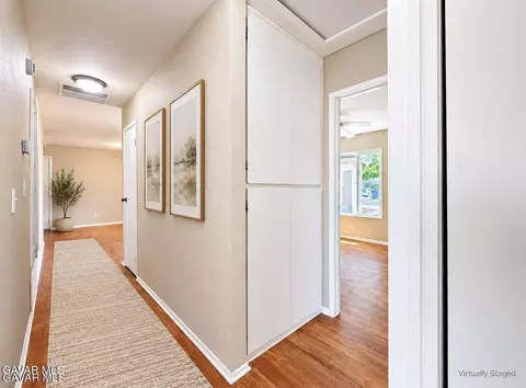 Entry Way - 40205 E 162nd St, Palmdale, CA 93591 photo 2 of 2