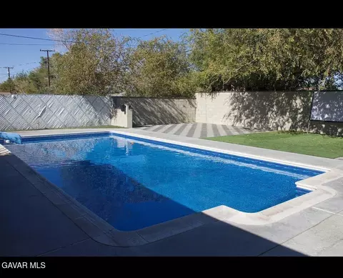 Exterior - 332 Perdew Ave, Ridgecrest, CA 93555 photo 20 of 21