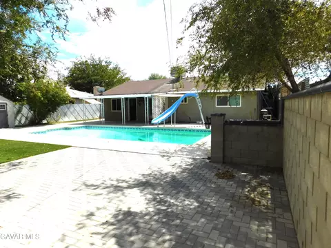 Exterior - 332 Perdew Ave, Ridgecrest, CA 93555 photo 16 of 21