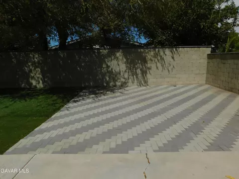 Exterior - 332 Perdew Ave, Ridgecrest, CA 93555 photo 13 of 21