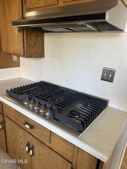 Kitchen - 44933 W 17th St, Lancaster, CA 93534 photo 4 of 4