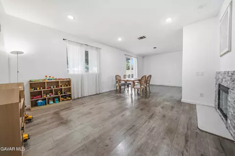 Other - 2757 Emerald Ln, Lancaster, CA 93535 photo 5 of 10