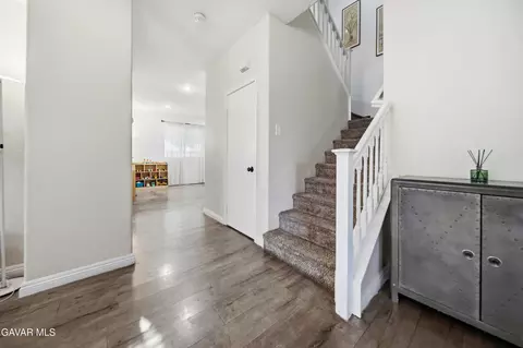 Entry Way - 2757 Emerald Ln, Lancaster, CA 93535 photo 3 of 3