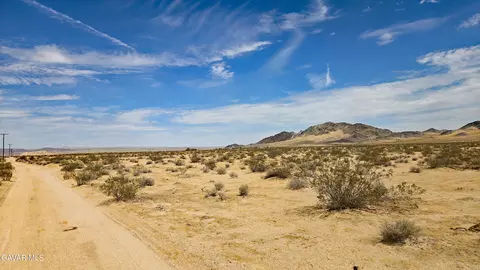 Greenview Rd, Newberry Springs, CA 92365