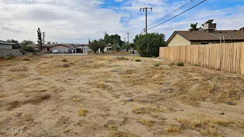 Tamarisk Avenue, Boron, CA 93516 photo 6