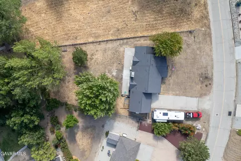View/Area - 23940 Coral Springs Ln, Tehachapi, CA 93561 photo 4 of 10